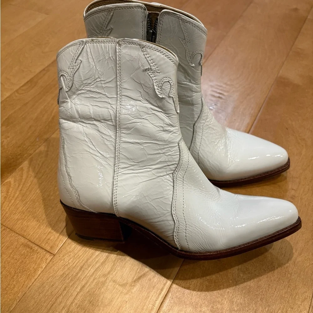 Free People New Frontier Western ankle boot bootie cowgirl white 37 7